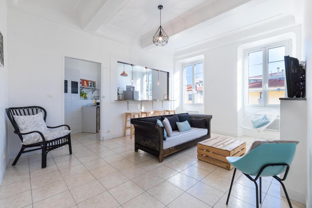 Bright Apartment Old Town Ница Екстериор снимка