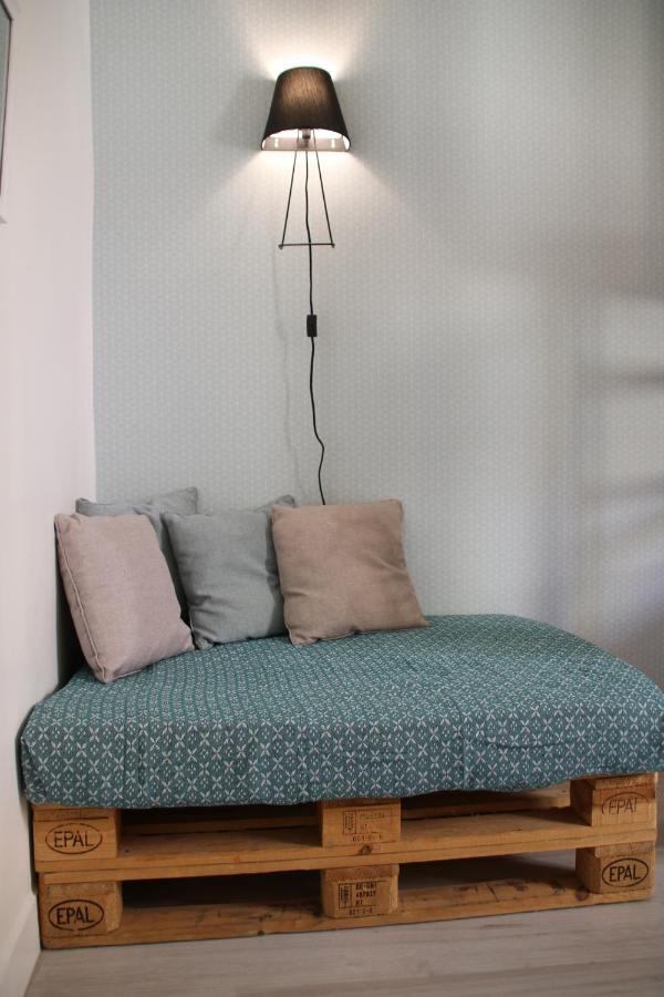 Bright Apartment Old Town Ница Екстериор снимка